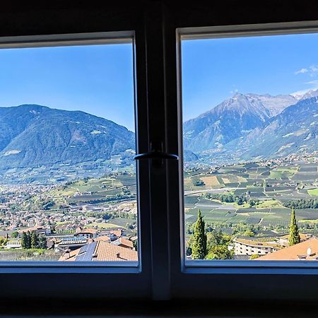 Schenna Garni Eden Bed & Breakfast Exterior foto