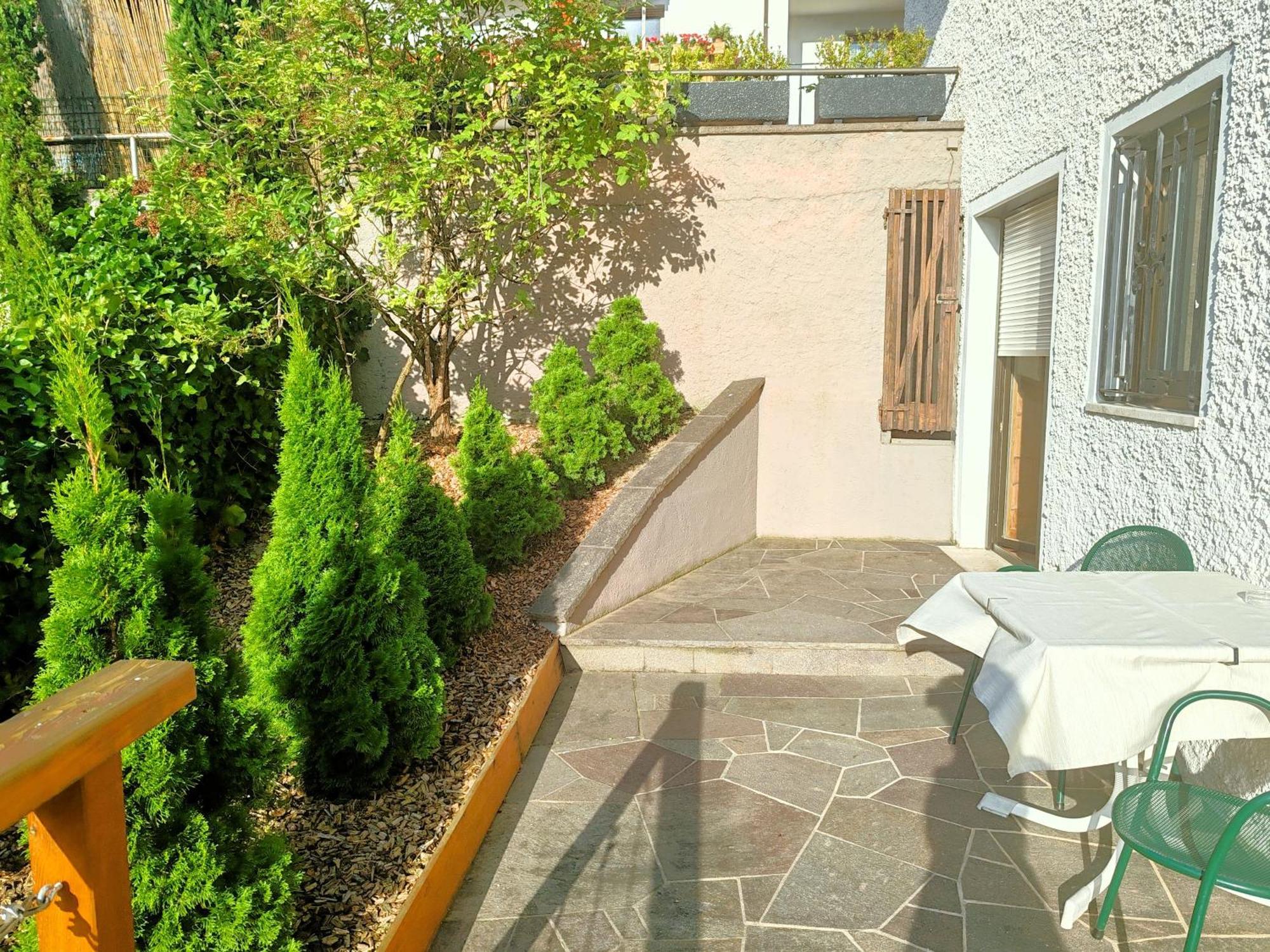 Schenna Garni Eden Bed & Breakfast Exterior foto