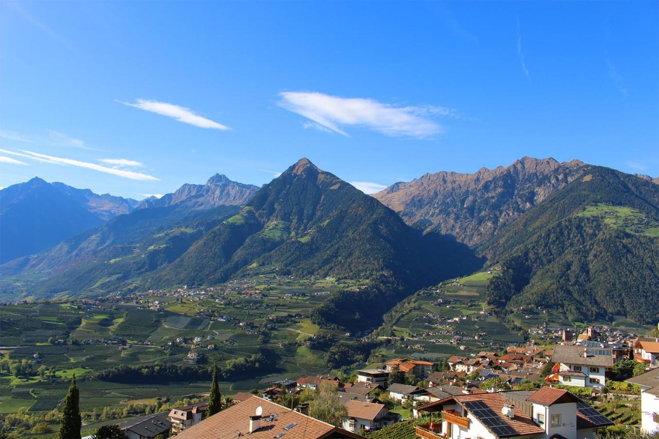 Schenna Garni Eden Bed & Breakfast Exterior foto